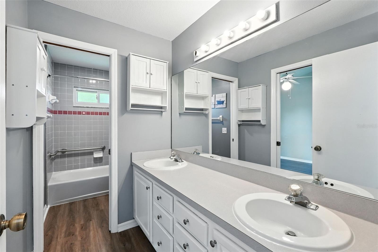 MONTVERDE LAKE FLORENCE SHORES - Residential