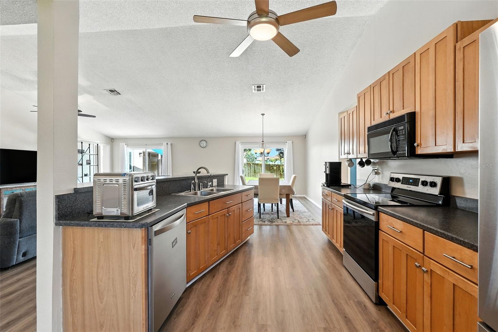 MONTVERDE LAKE FLORENCE SHORES - Residential