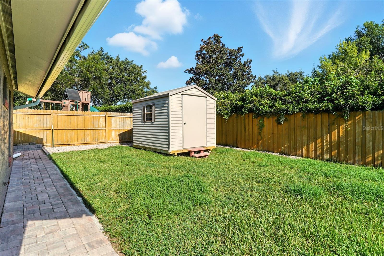 MONTVERDE LAKE FLORENCE SHORES - Residential