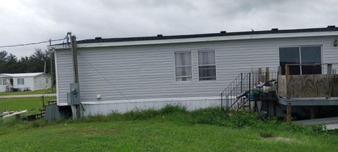 A home in WAUCHULA