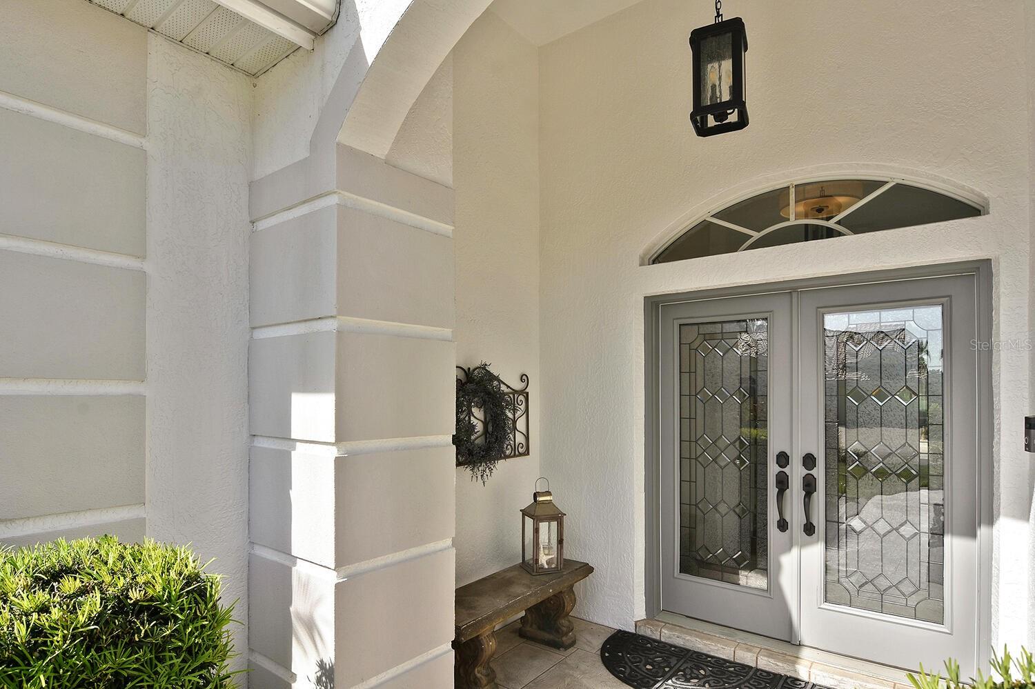 PELICAN POINTE GOLF & COUNTRY CLUB - Residential