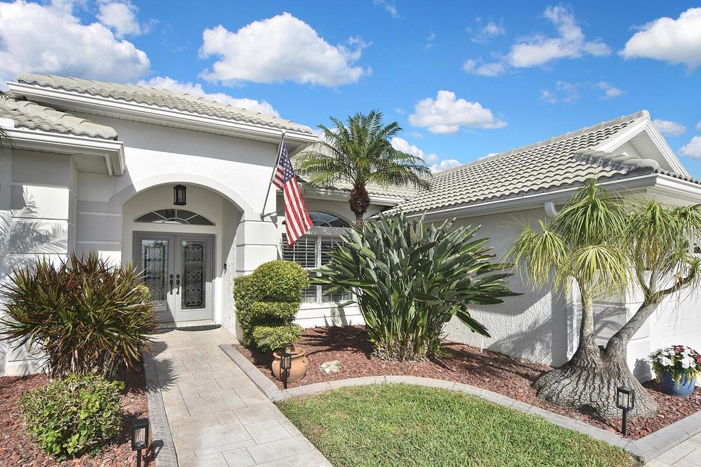 Photo of 1160 Highland Greens Drive, Venice, FL 34285 (MLS # N6143708)