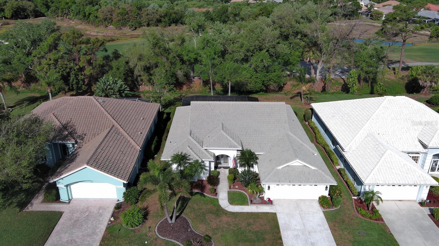 PELICAN POINTE GOLF & COUNTRY CLUB - Residential