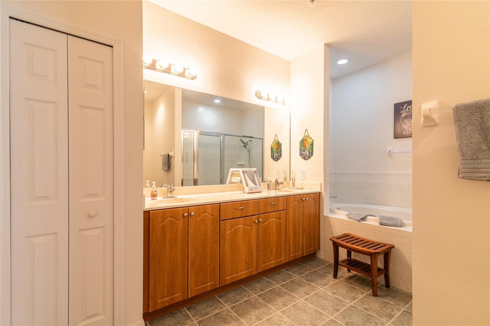 TERRACES AT PARADISE LAKES A CONDO THE - Residential