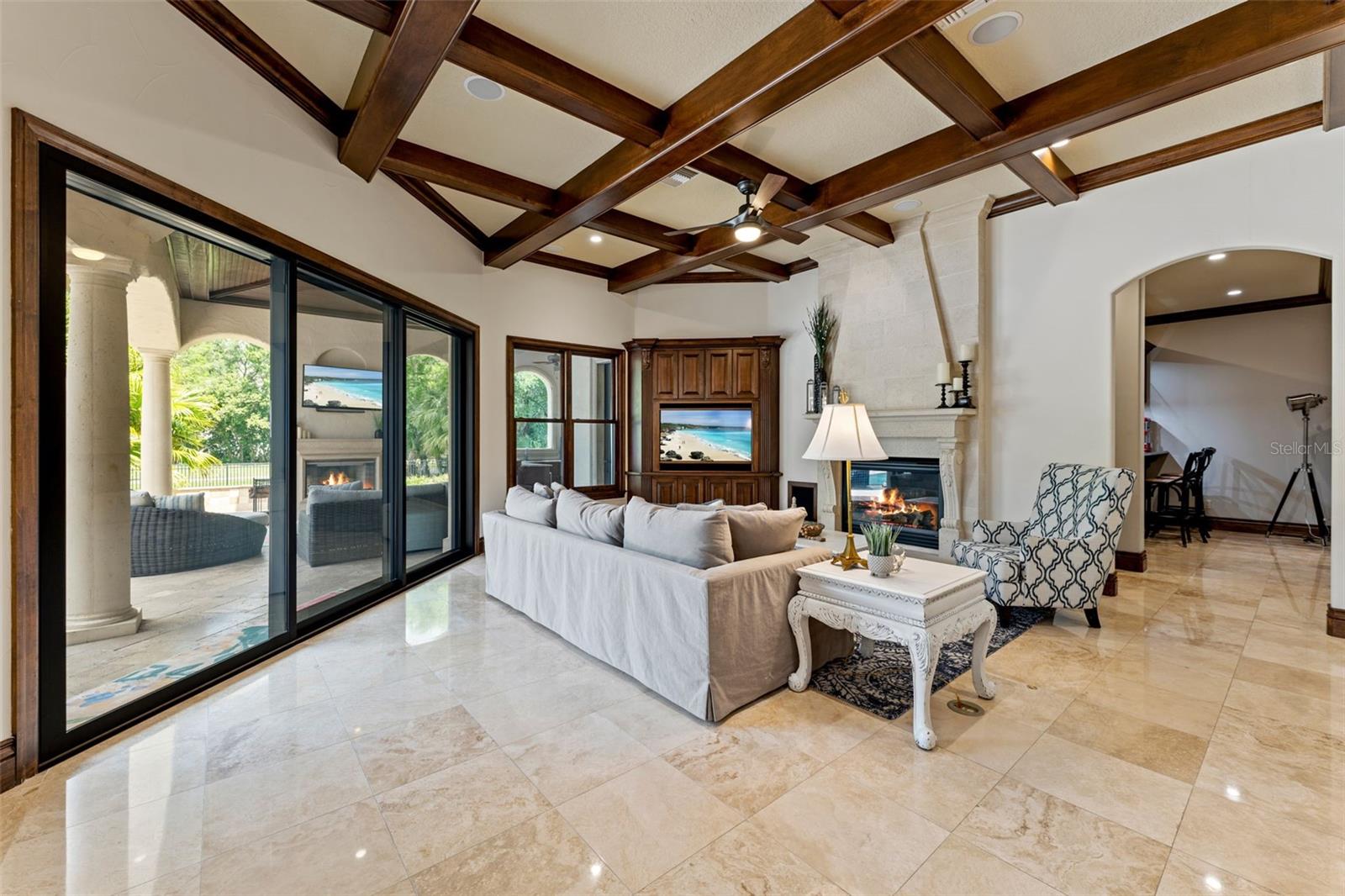 TAMPA PALMS 4A UNIT 1 1ST ADD - Residential