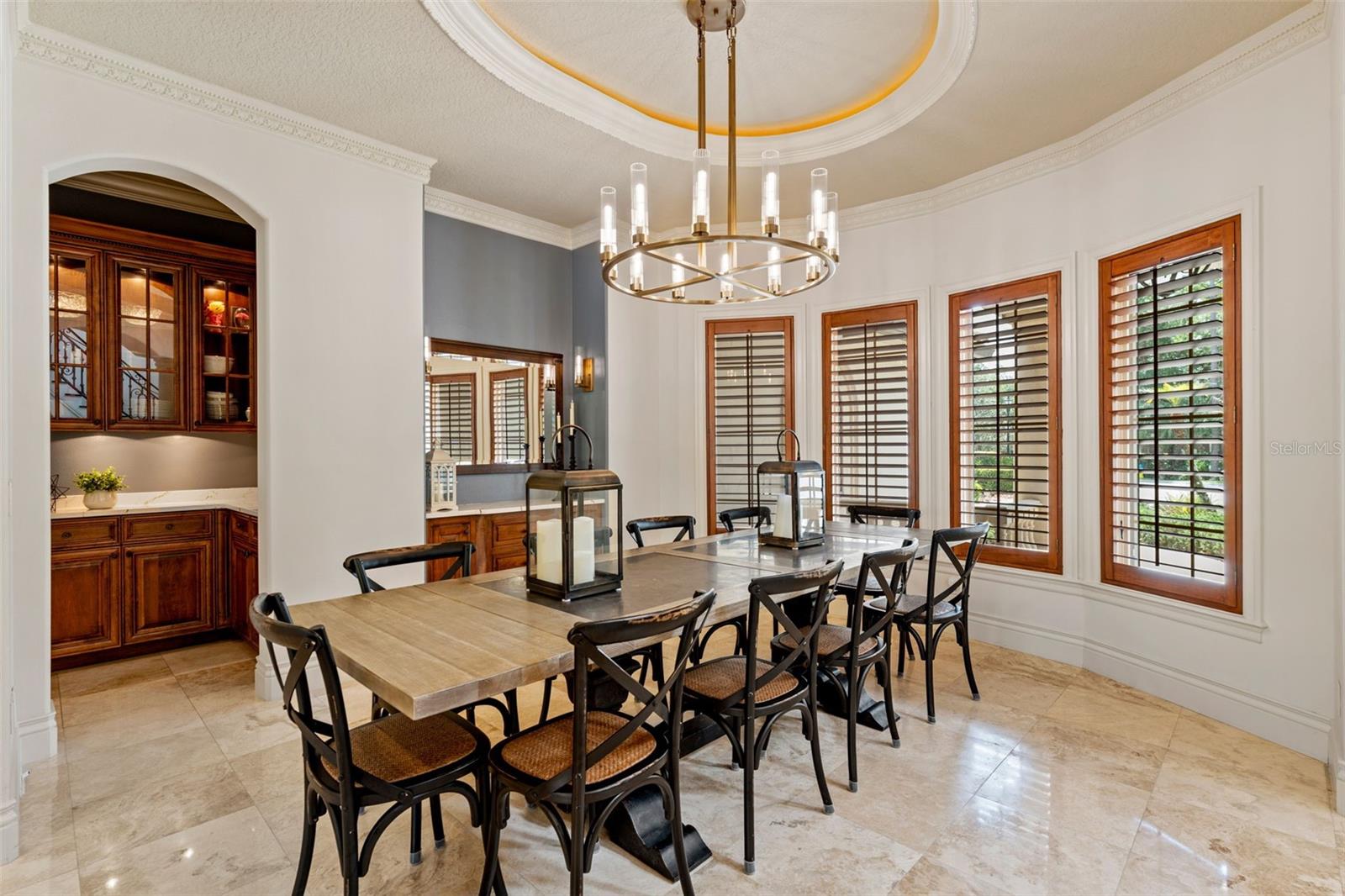 TAMPA PALMS 4A UNIT 1 1ST ADD - Residential