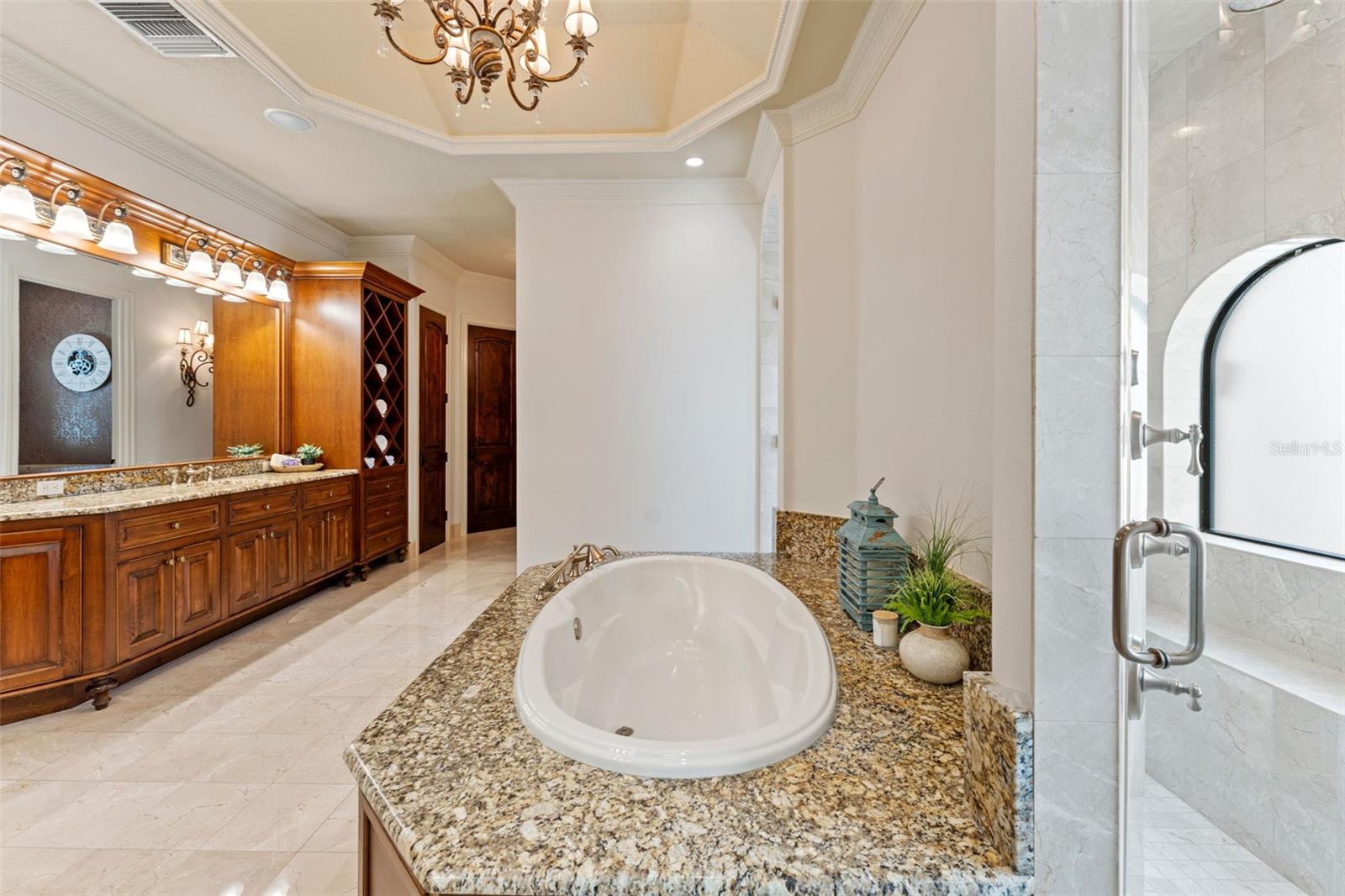 TAMPA PALMS 4A UNIT 1 1ST ADD - Residential