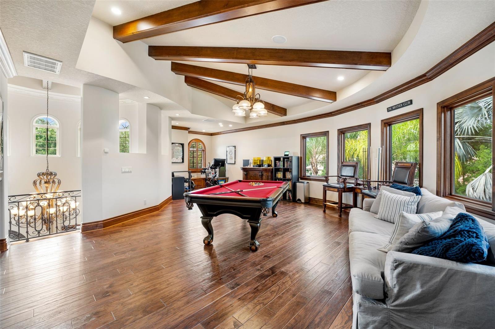 TAMPA PALMS 4A UNIT 1 1ST ADD - Residential