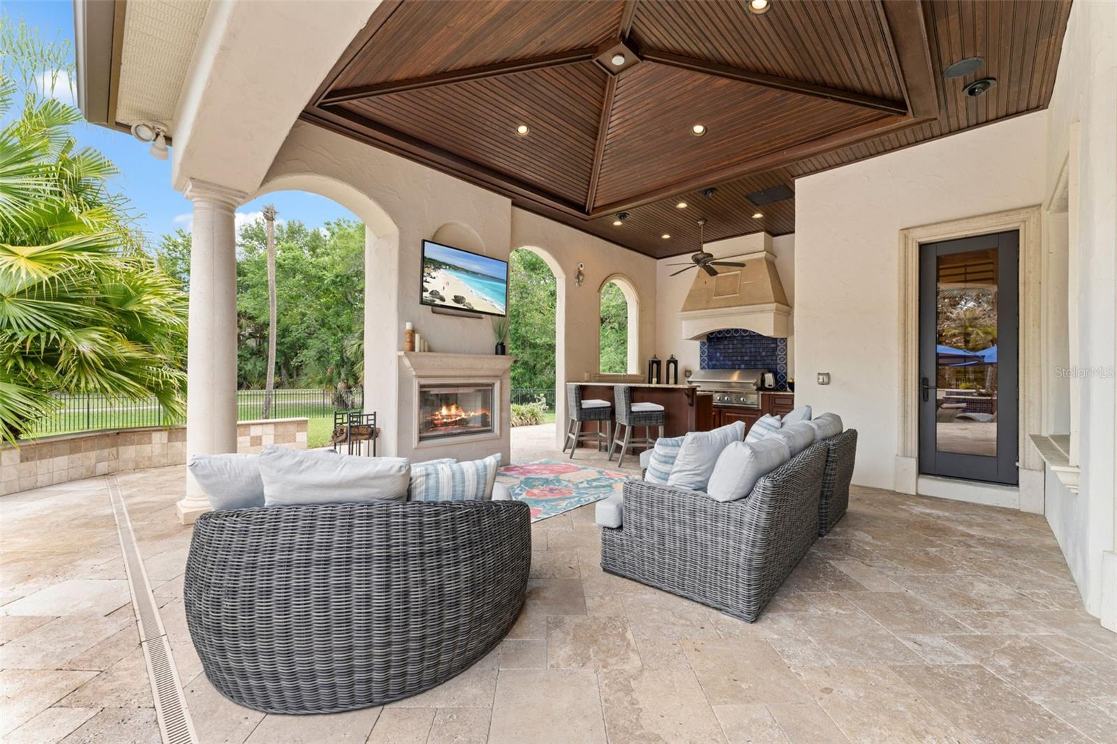 TAMPA PALMS 4A UNIT 1 1ST ADD - Residential