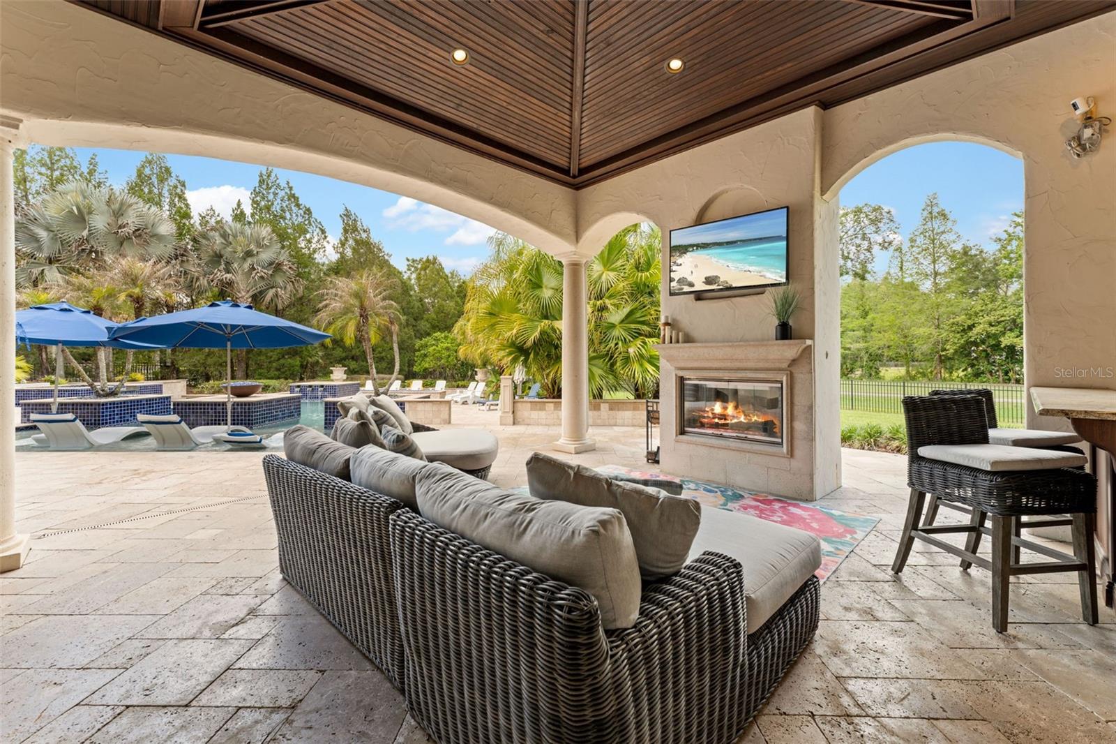 TAMPA PALMS 4A UNIT 1 1ST ADD - Residential