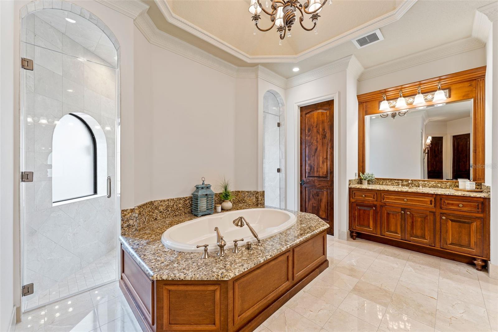 TAMPA PALMS 4A UNIT 1 1ST ADD - Residential