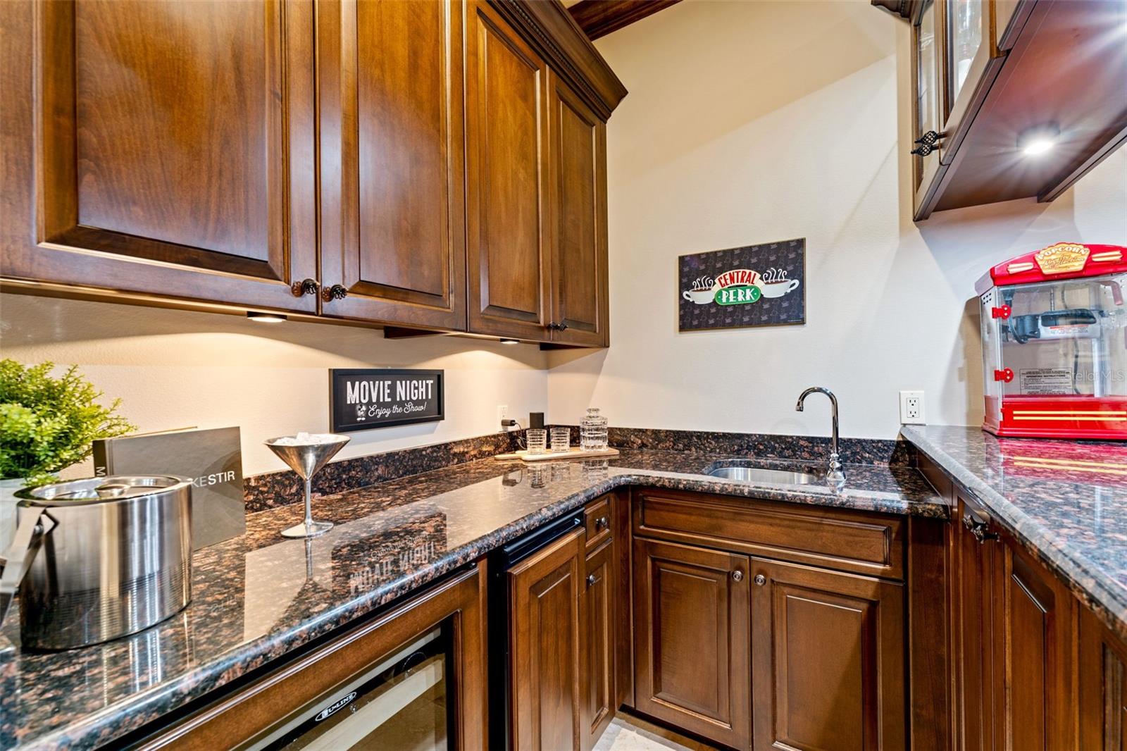 TAMPA PALMS 4A UNIT 1 1ST ADD - Residential