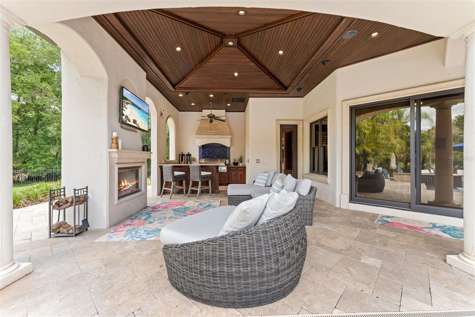 TAMPA PALMS 4A UNIT 1 1ST ADD - Residential