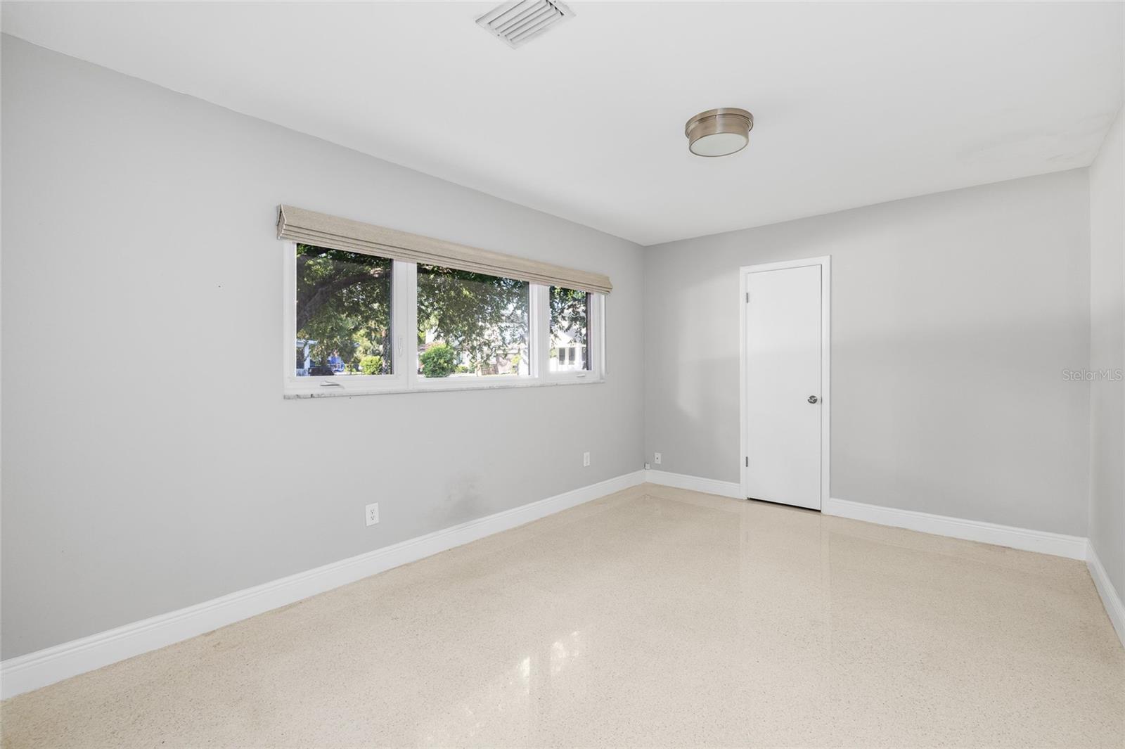 CHELSEA - Residential