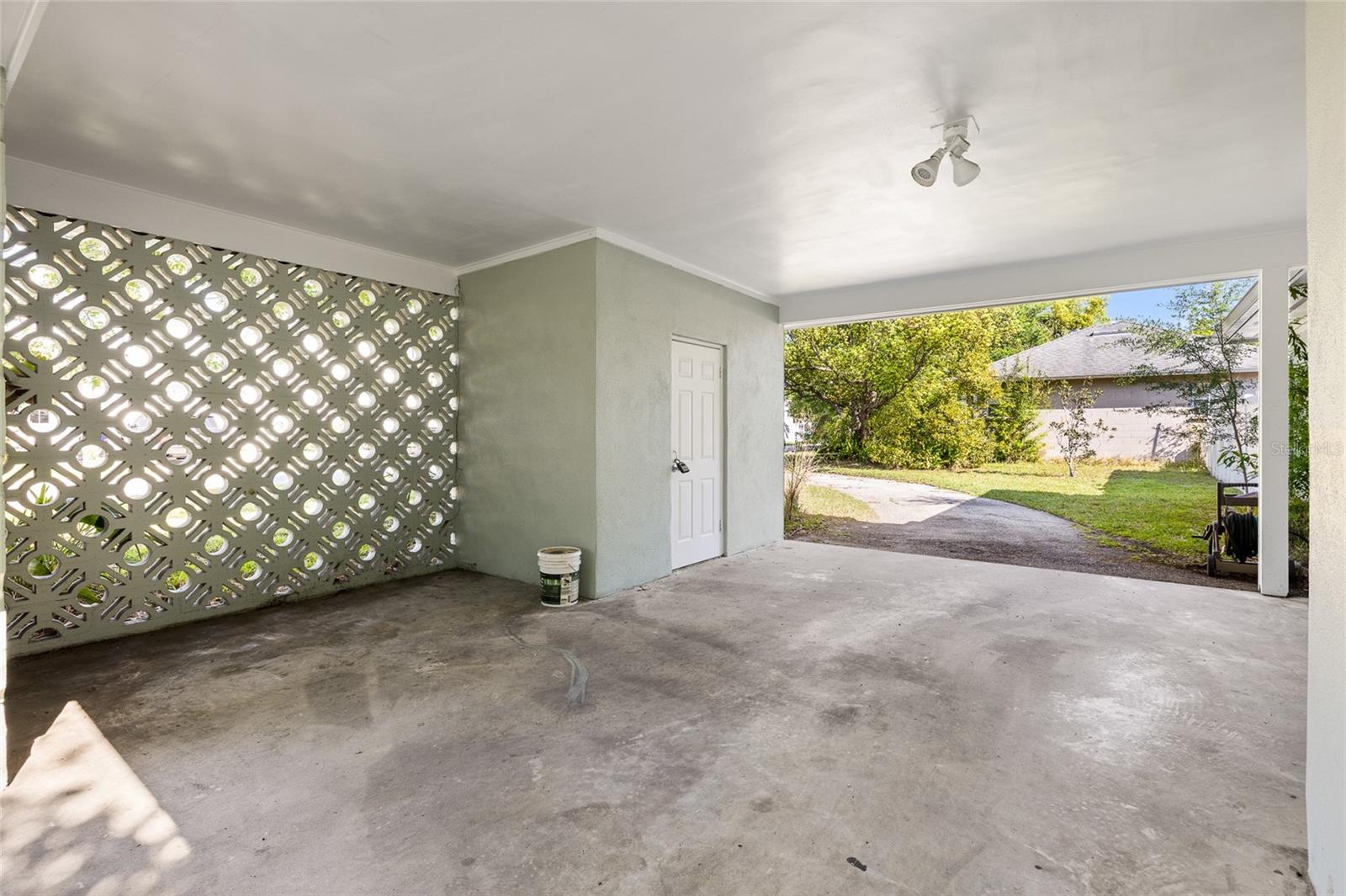 CHELSEA - Residential