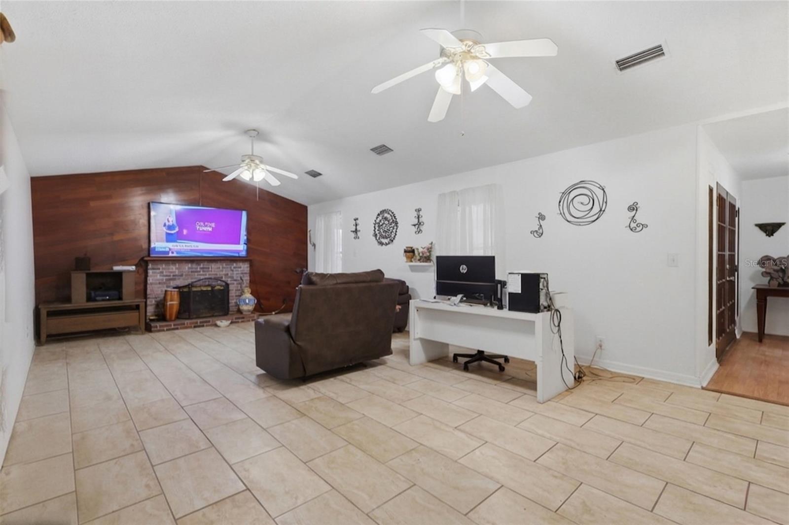 TROPICAL ACRES UNIT 5 - Residential