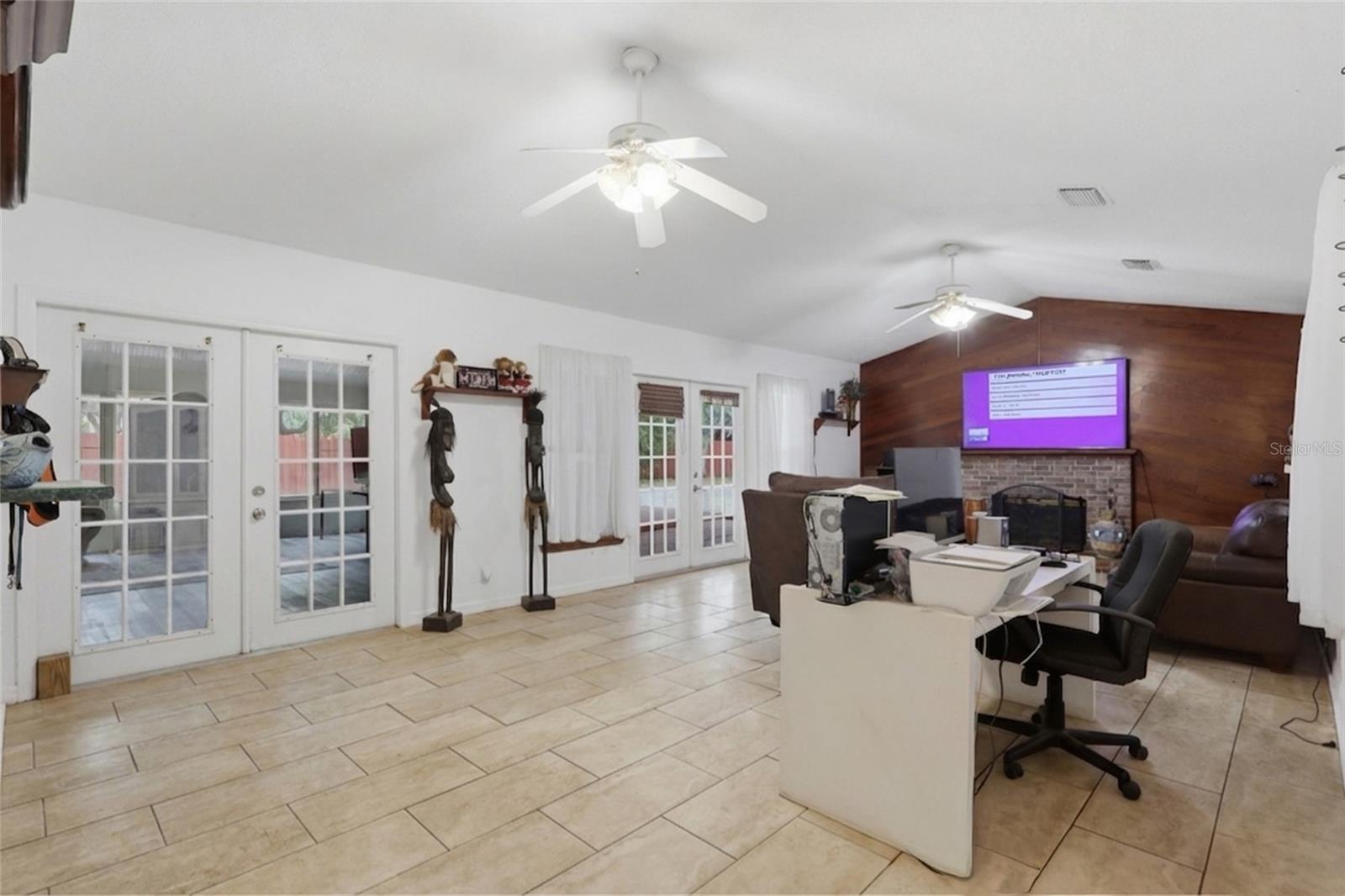 TROPICAL ACRES UNIT 5 - Residential