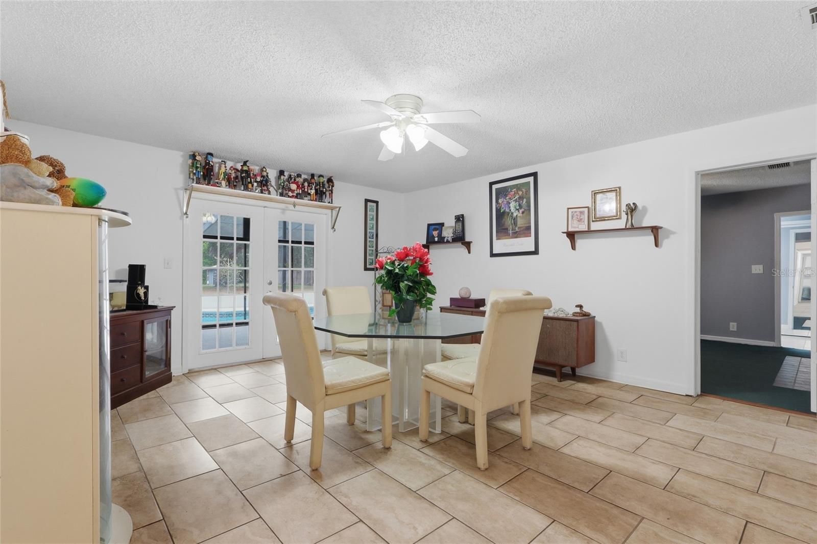 TROPICAL ACRES UNIT 5 - Residential