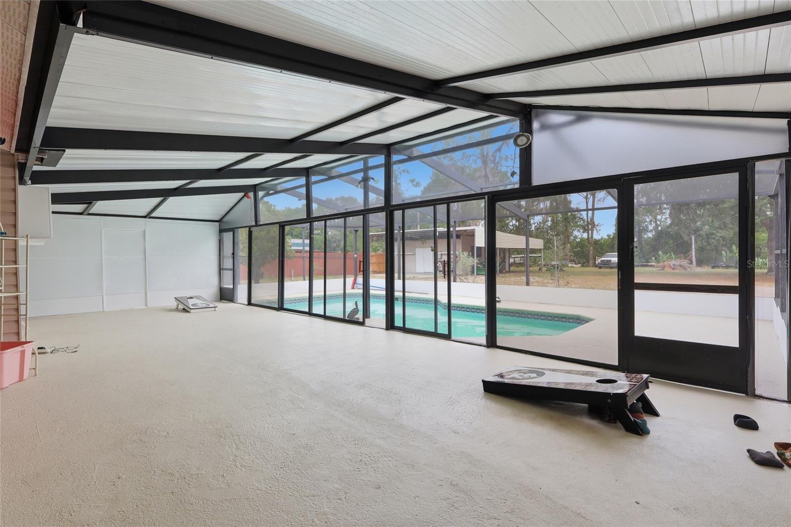 TROPICAL ACRES UNIT 5 - Residential