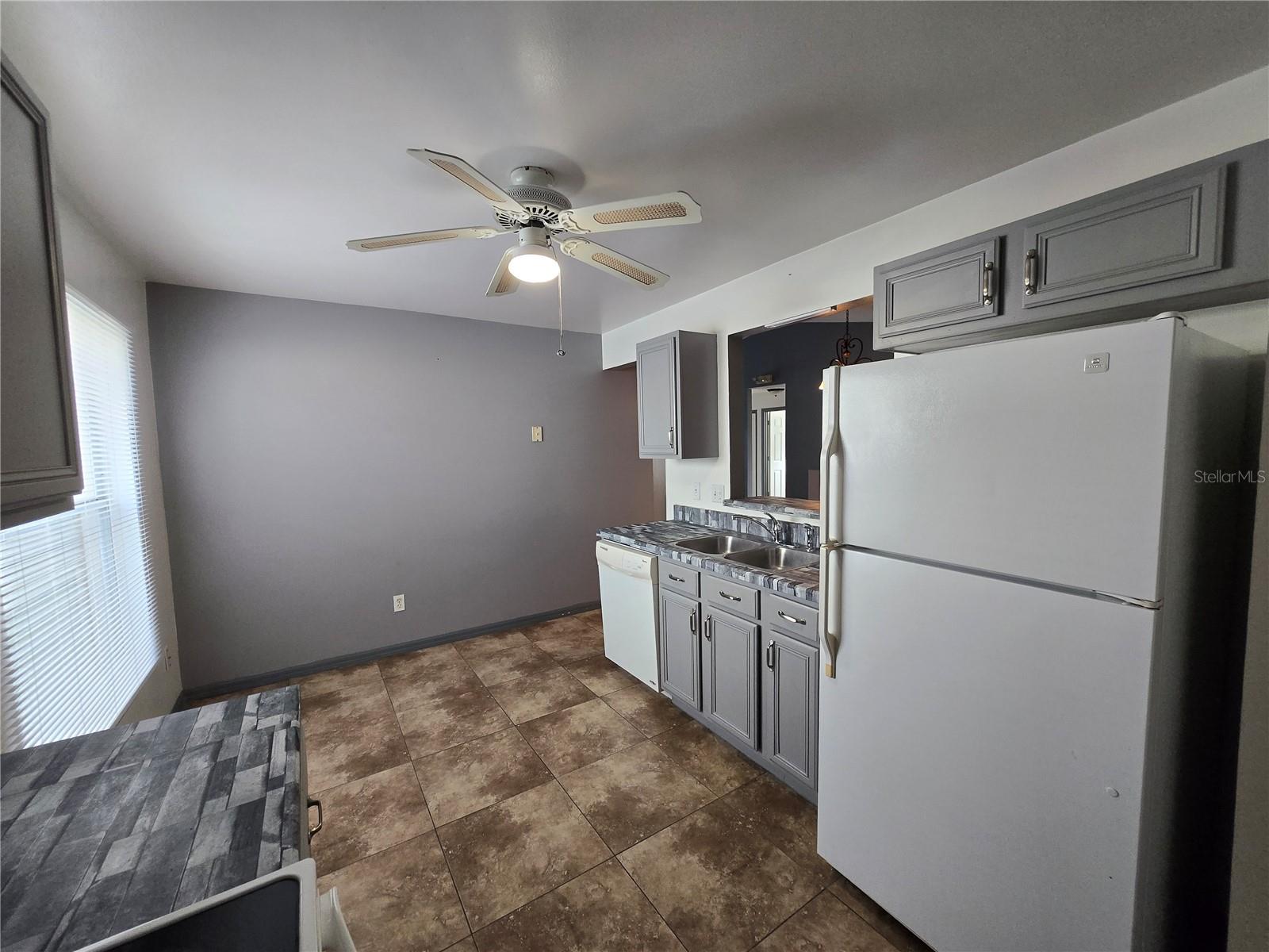 INDIAN POINT PH 05 - Residential Lease