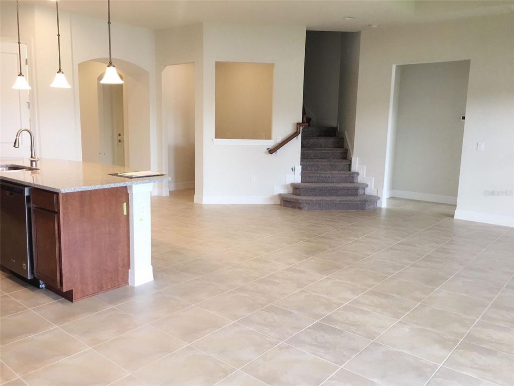 Photo of 11625 Meadow Grove Cir, Orlando, FL 32836 (MLS # O6405188)