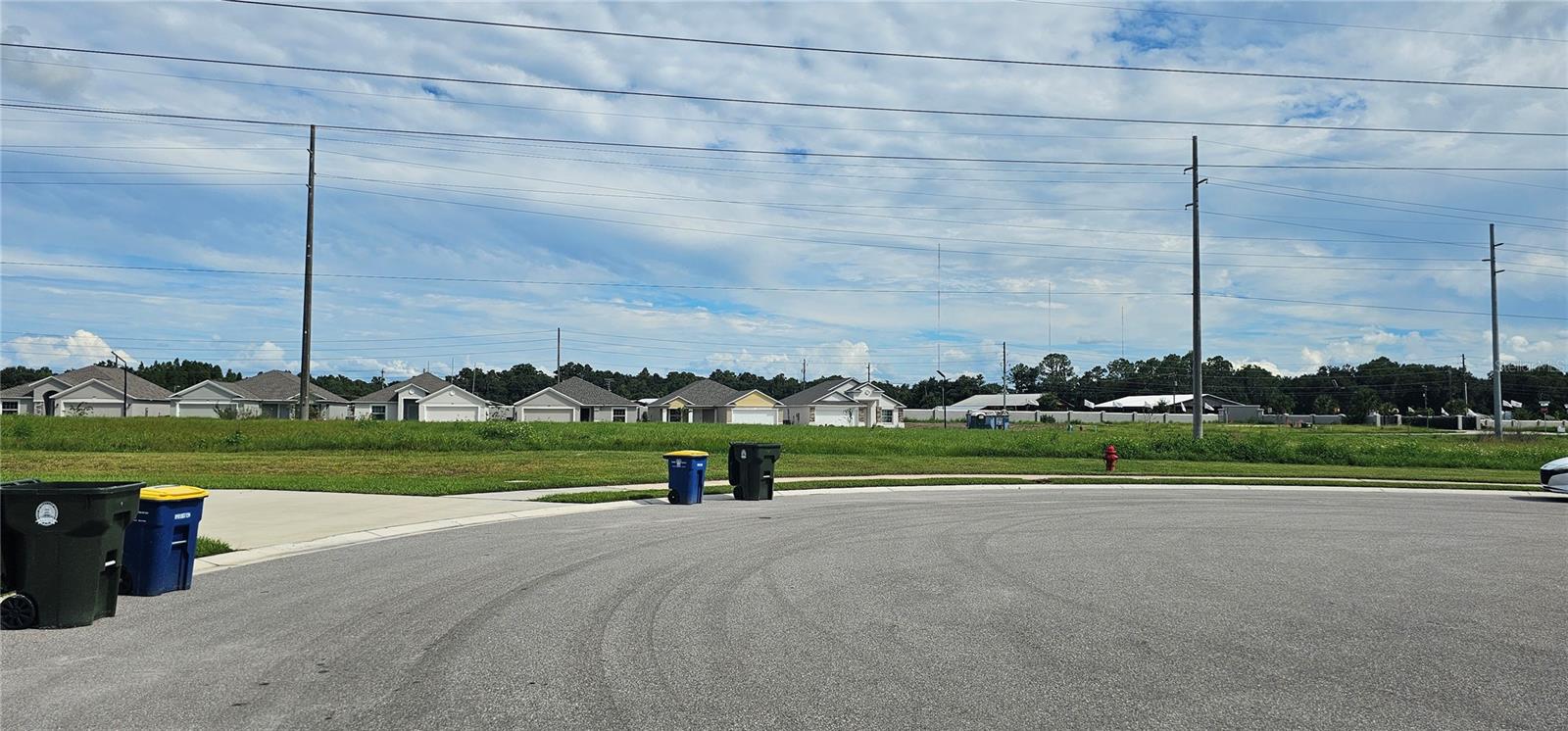 THOMPSON PRESERVE - Residential