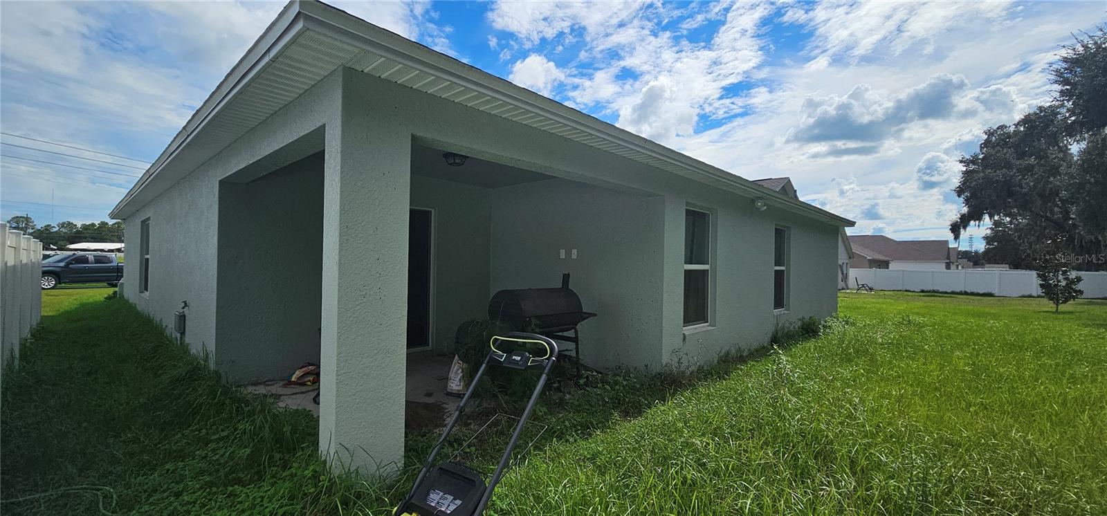 THOMPSON PRESERVE - Residential