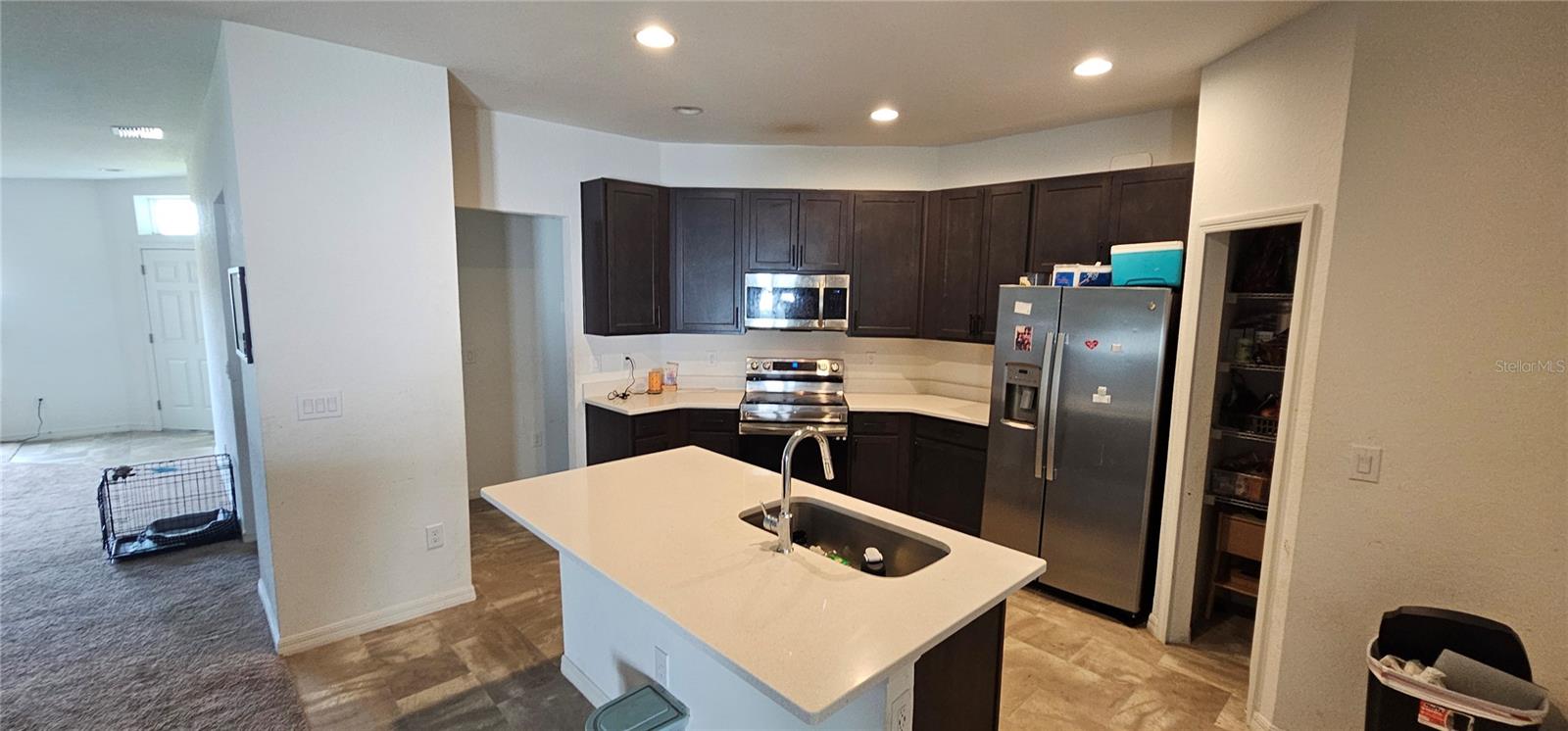 THOMPSON PRESERVE - Residential