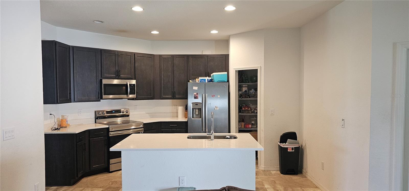 THOMPSON PRESERVE - Residential