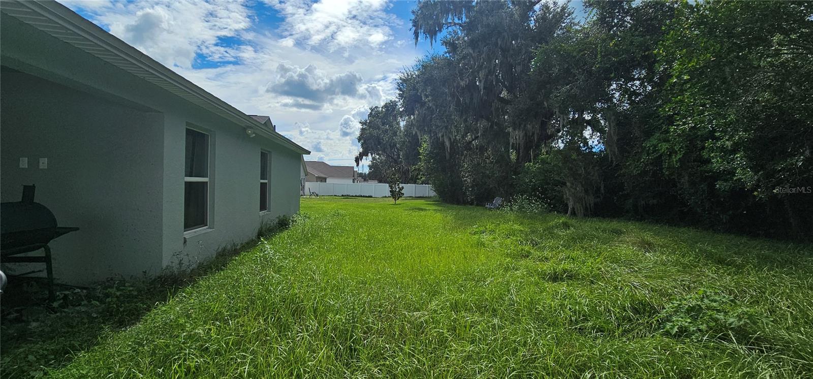 THOMPSON PRESERVE - Residential