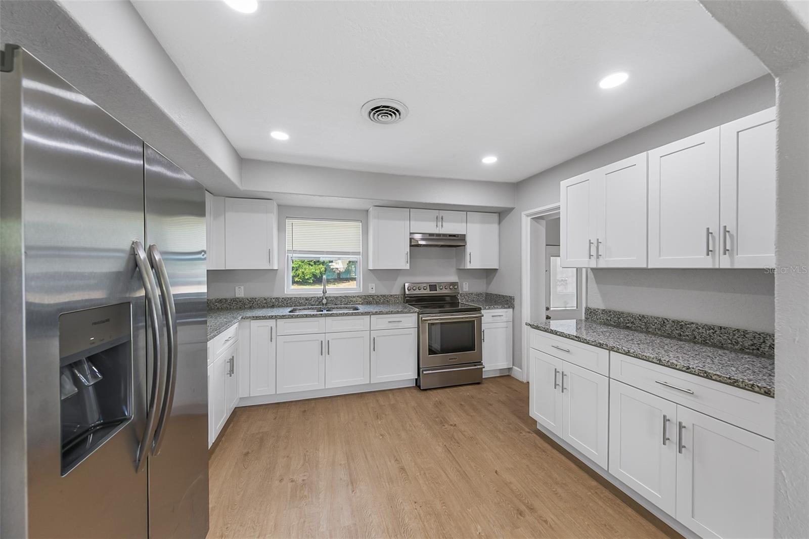 SUNNY ACRES SUB - Residential