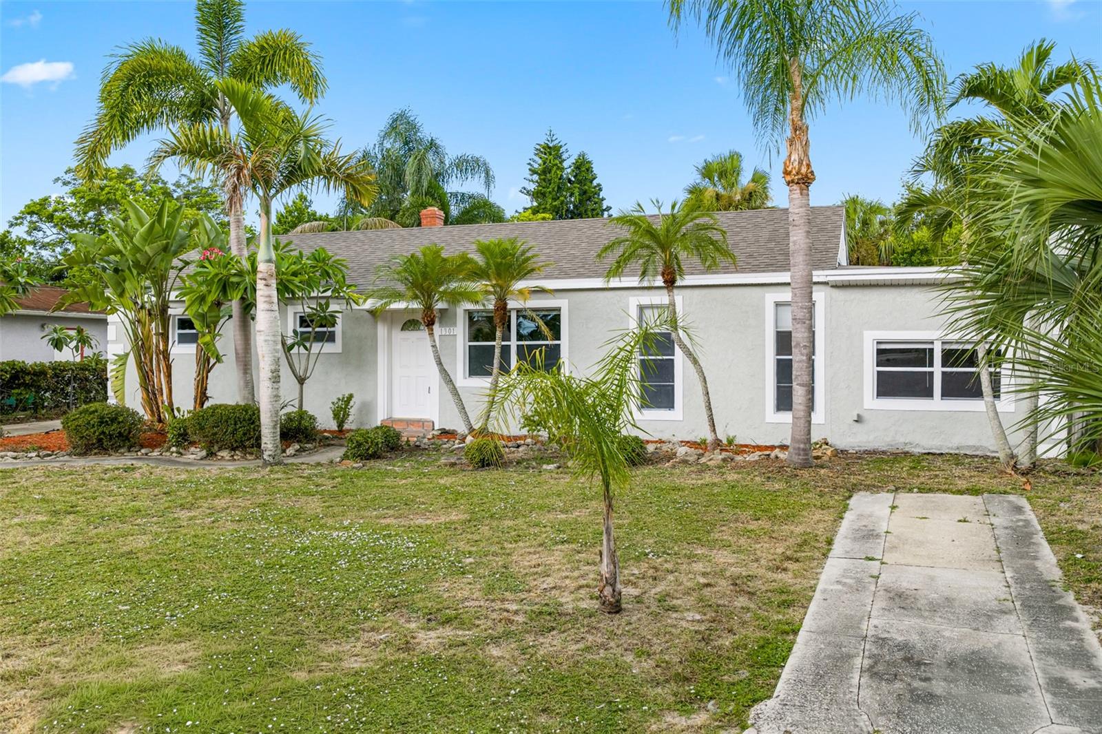 1301 GARY DRIVE