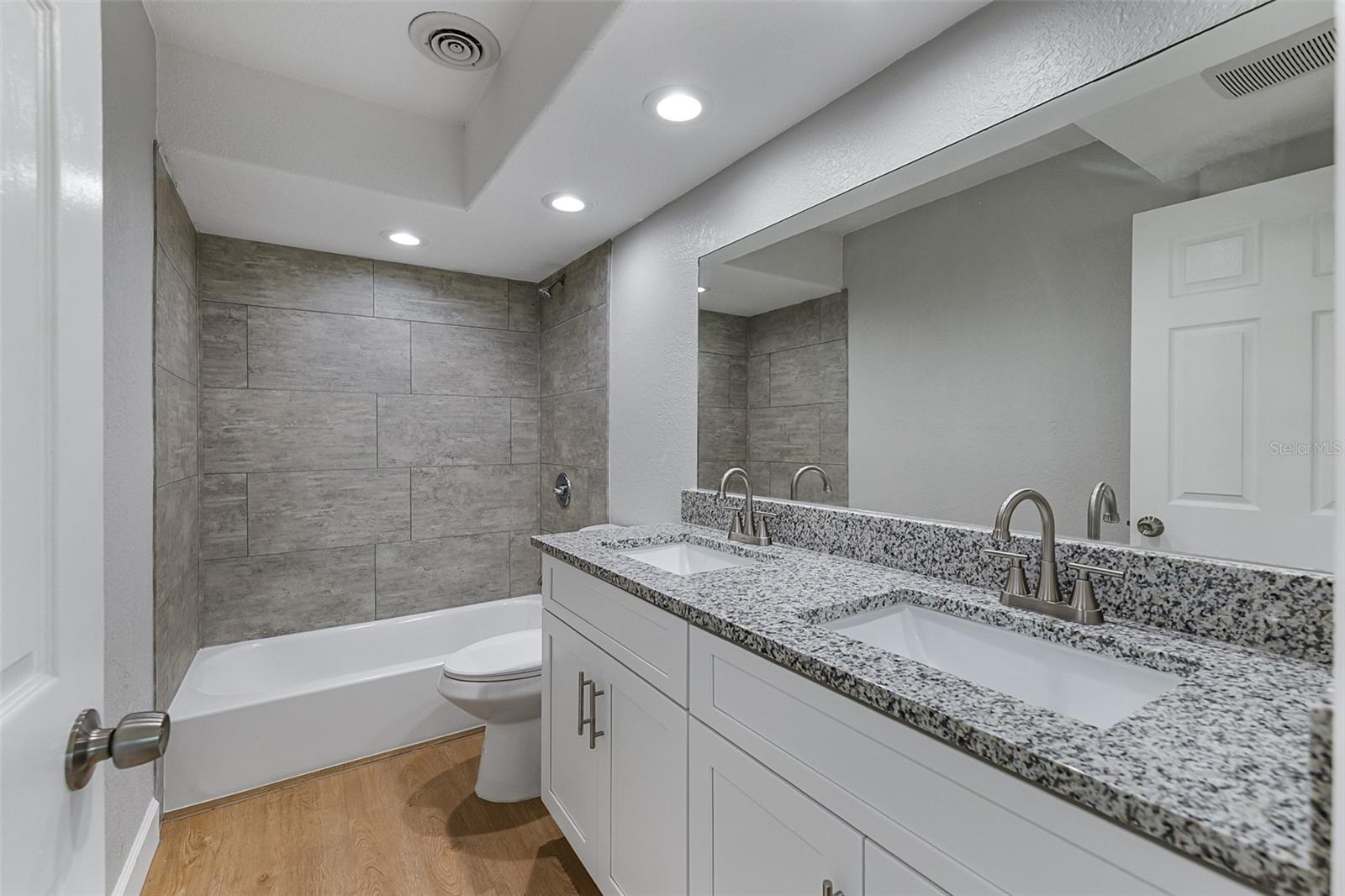 SUNNY ACRES SUB - Residential