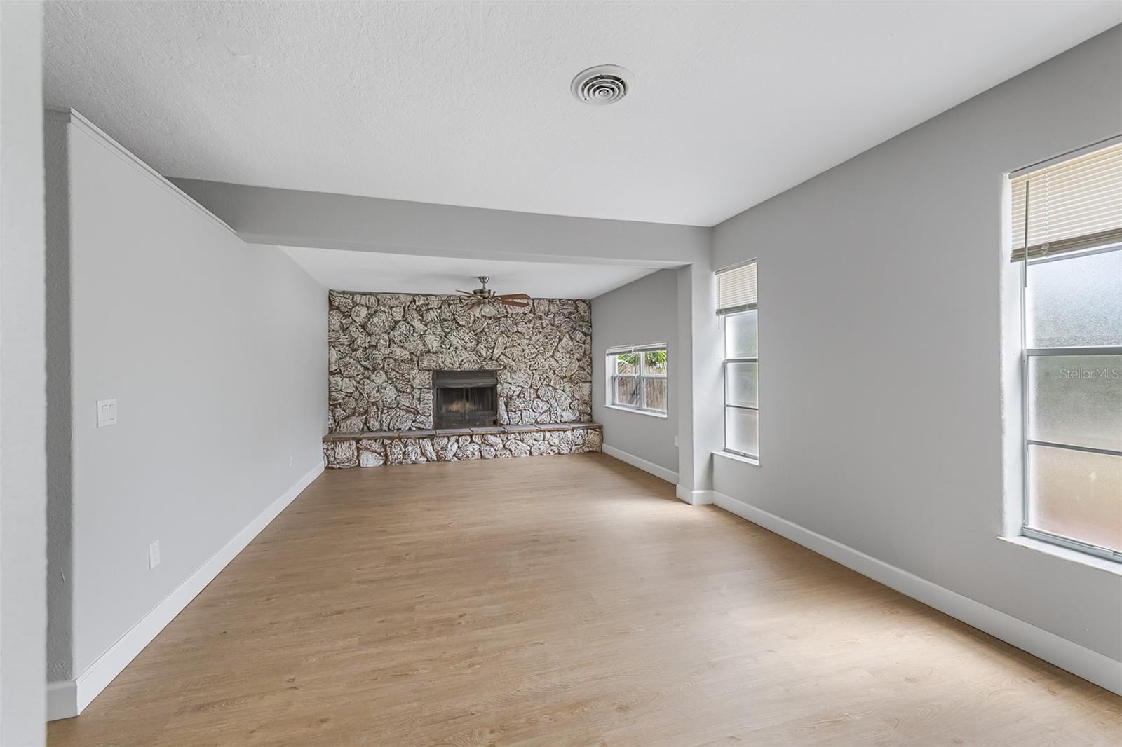 SUNNY ACRES SUB - Residential