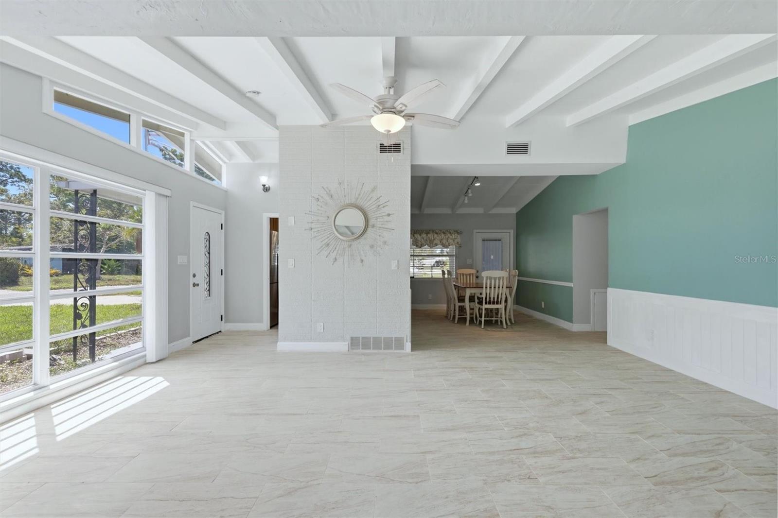 KENSINGTON PARK - Residential