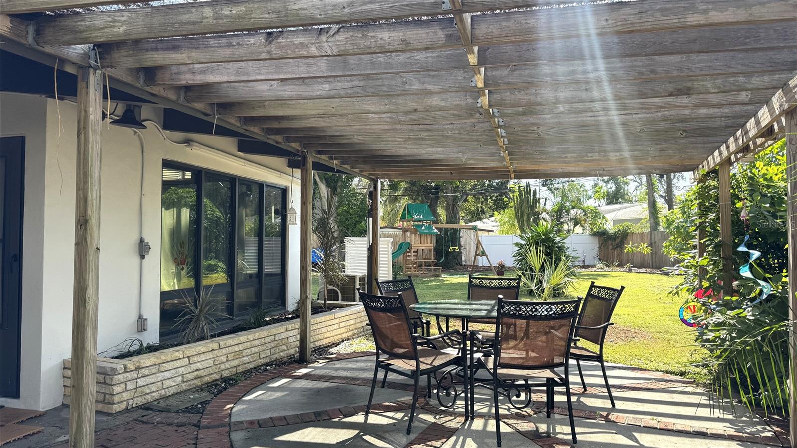 BLOSSOM LAKE VILLAGE SEC 4 - Residential Lease