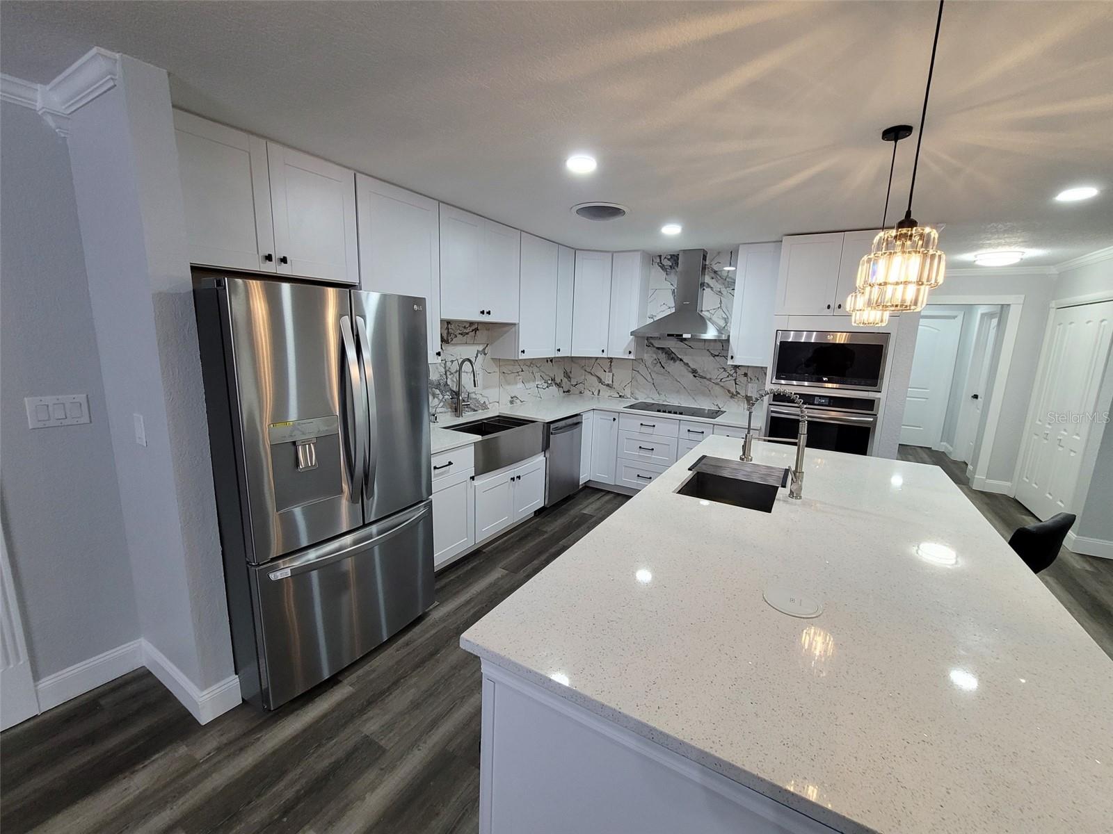 OAKREST - Residential