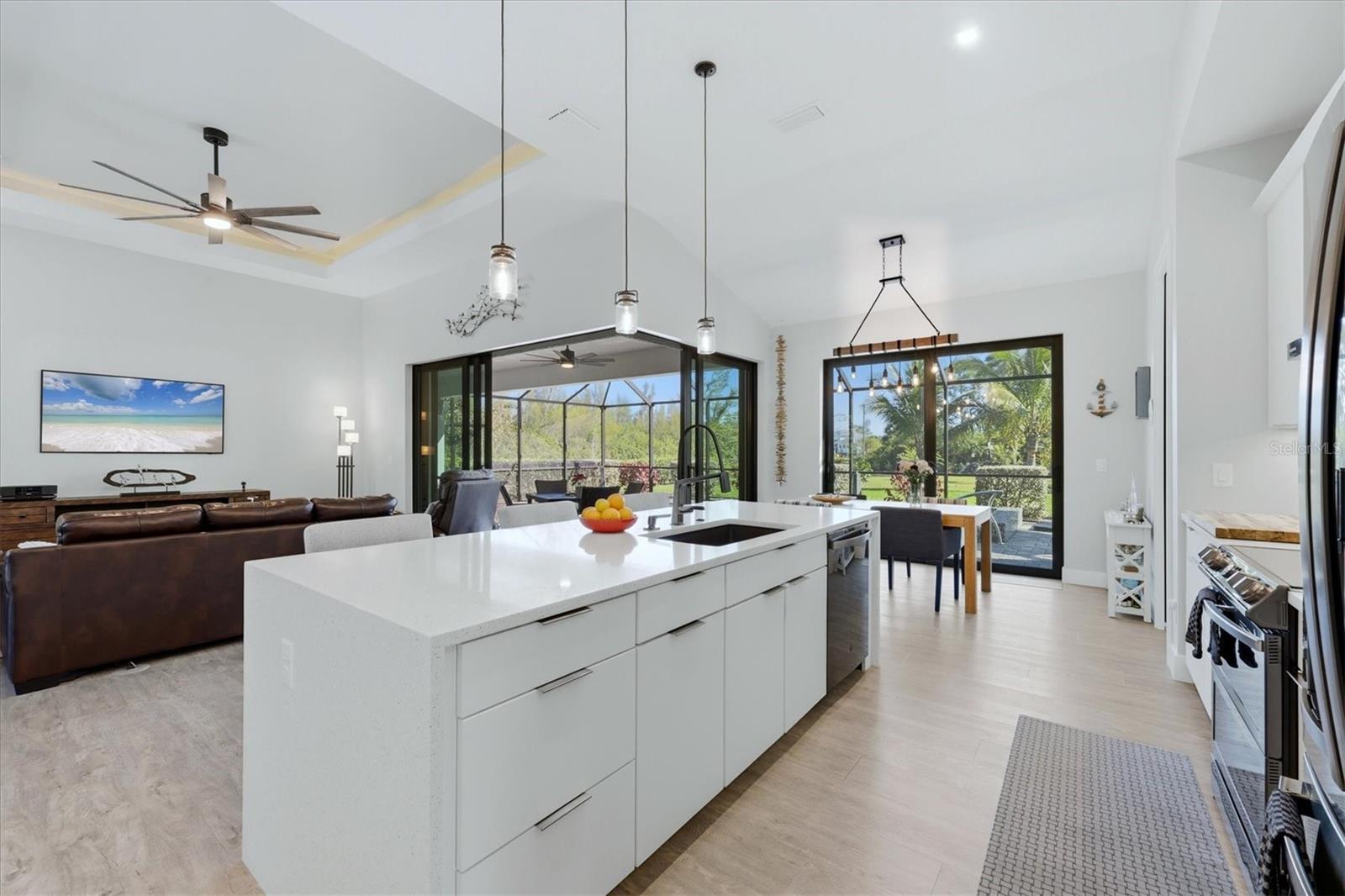 PORT CHARLOTTE SEC 94 01 - Residential