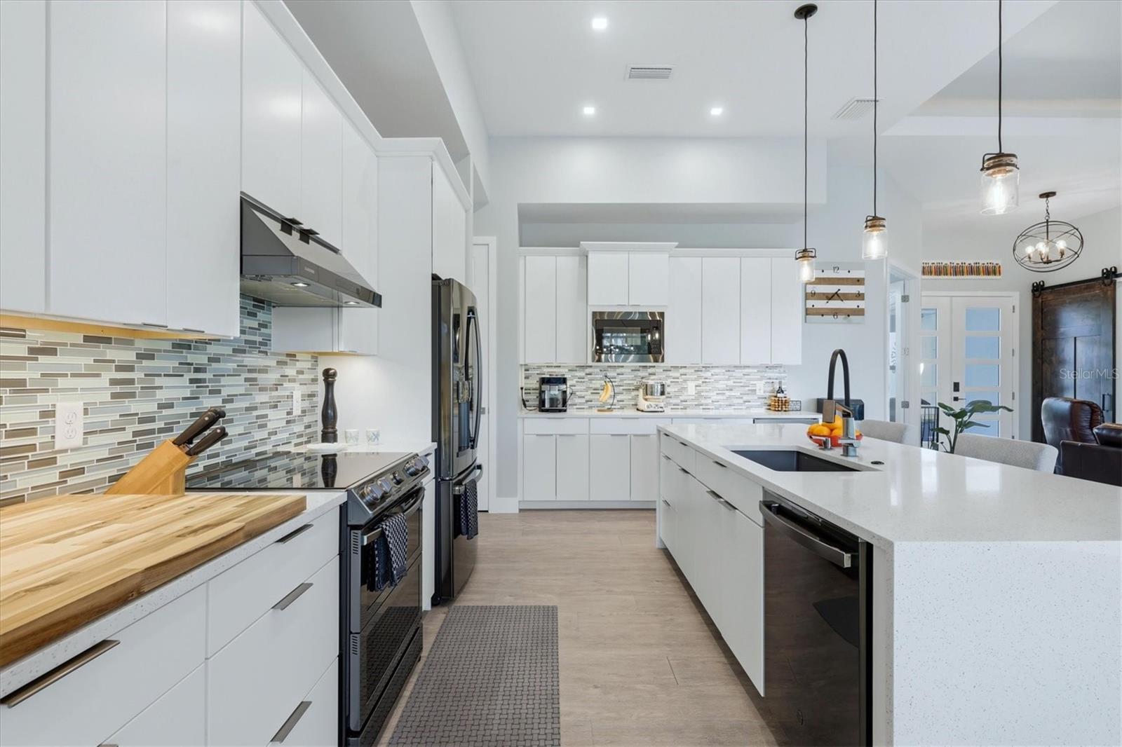 PORT CHARLOTTE SEC 94 01 - Residential