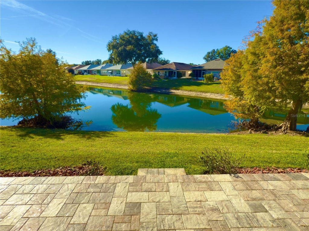 Photo of 21849 Tartan Street, Leesburg, FL 34748 (MLS # G5104455)