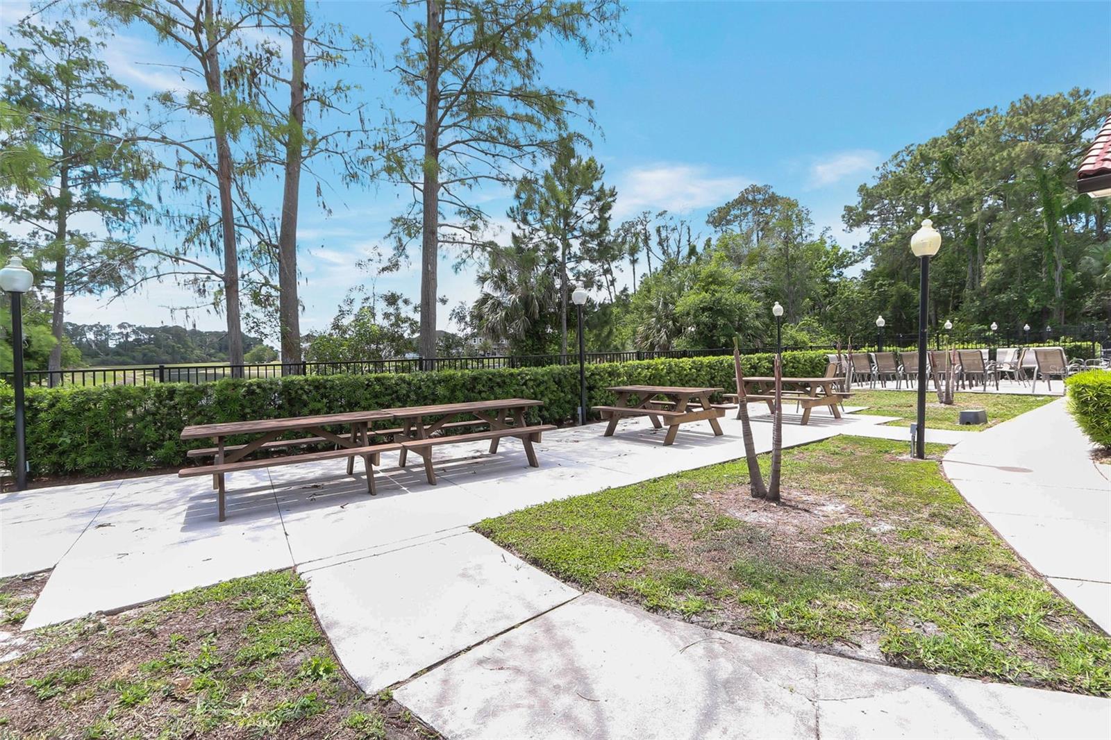 RESIDENCES/MILLENIA - Residential