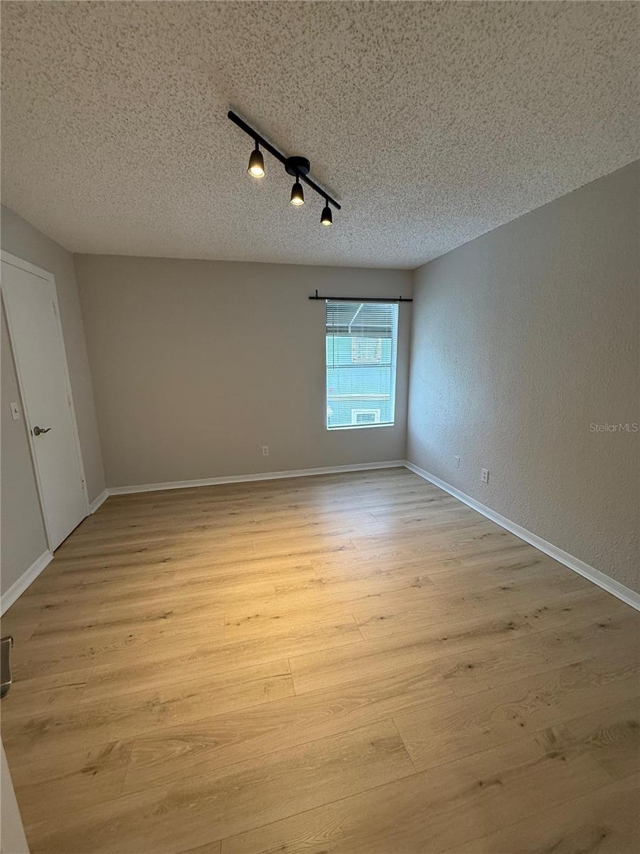 RESIDENCES/MILLENIA - Residential