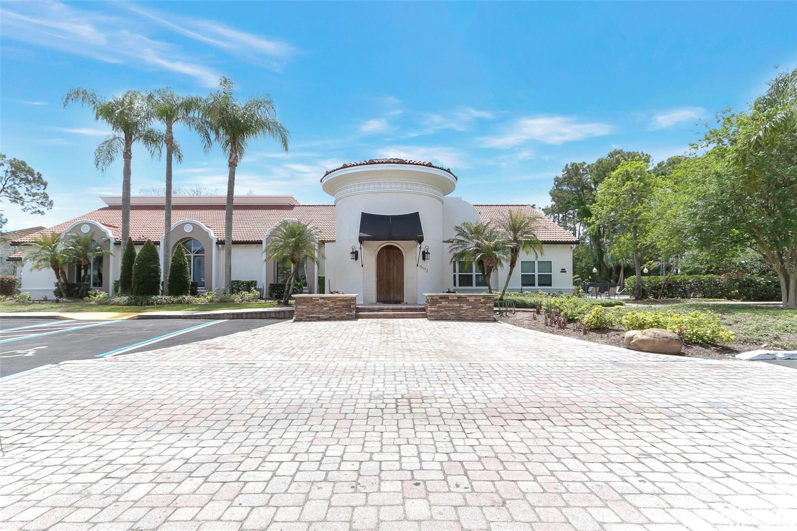 RESIDENCES/MILLENIA - Residential