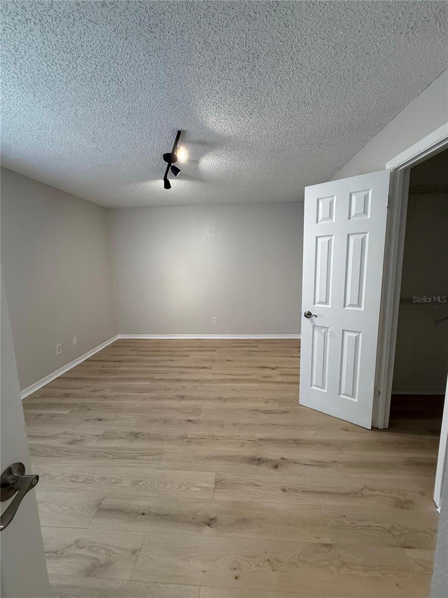 RESIDENCES/MILLENIA - Residential