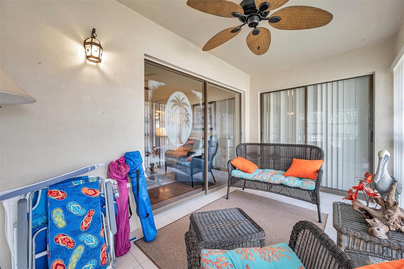 LANDINGS CONDO THE - Residential