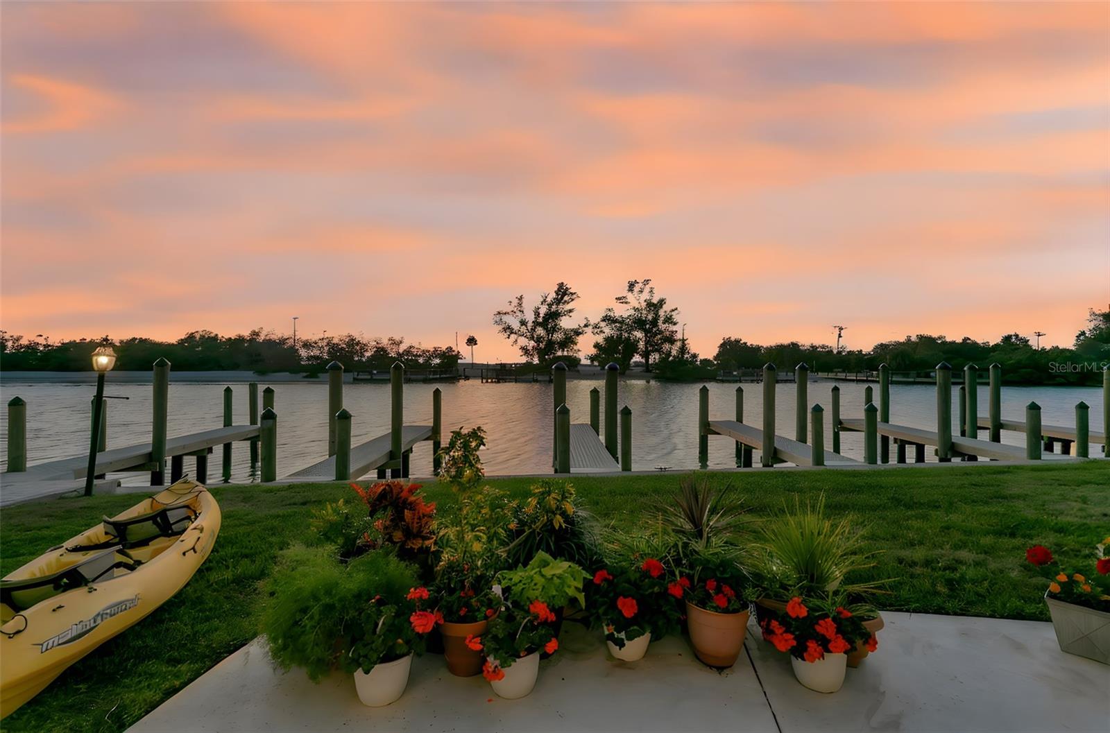 TURTLE COVE - Residential