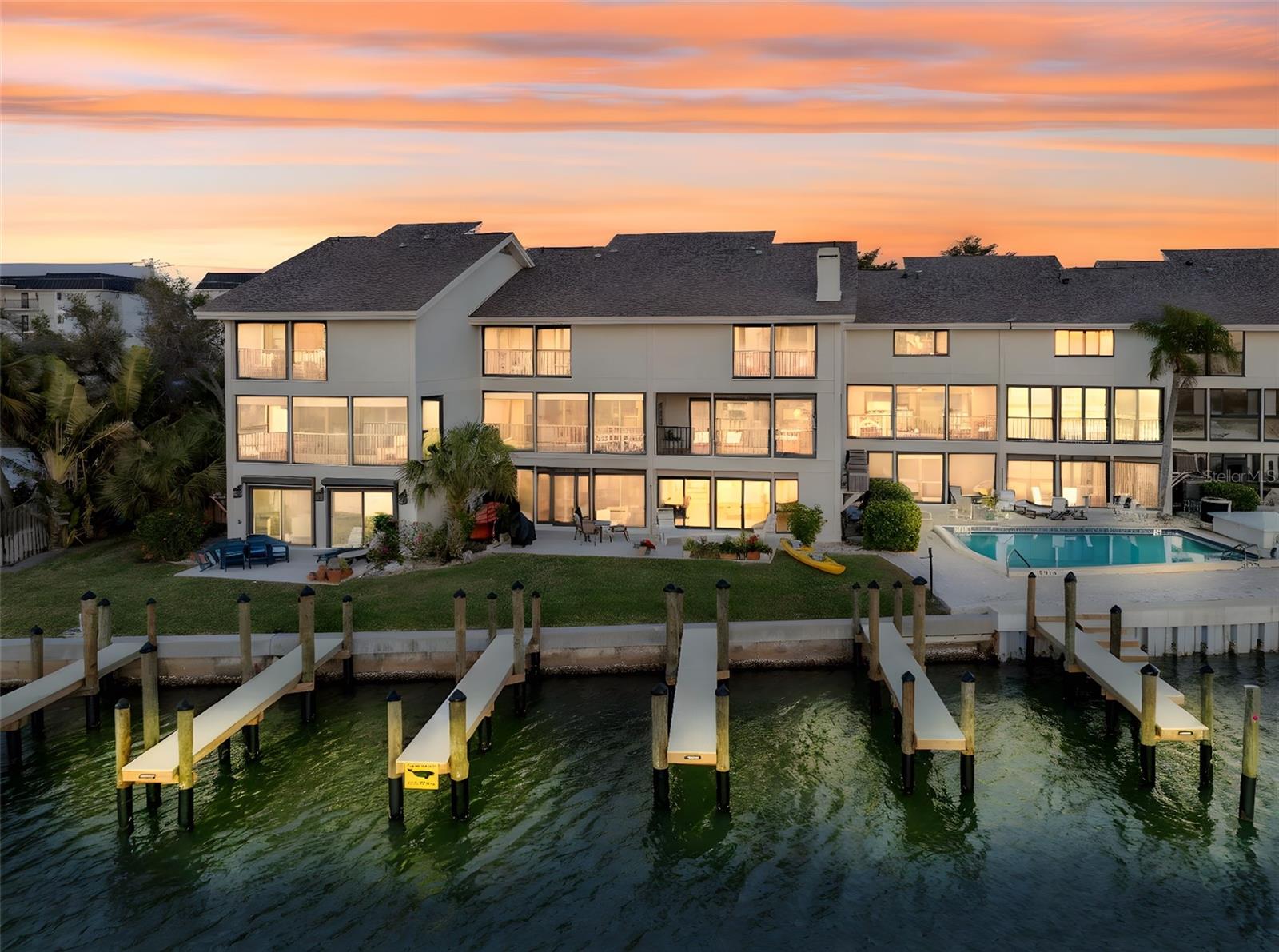 TURTLE COVE - Residential