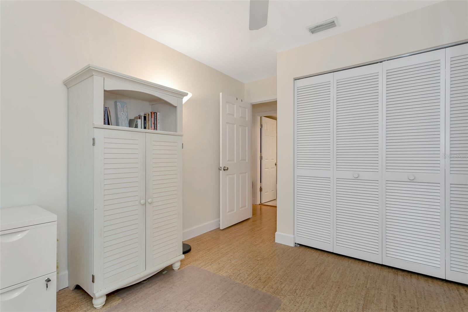 TURTLE COVE - Residential