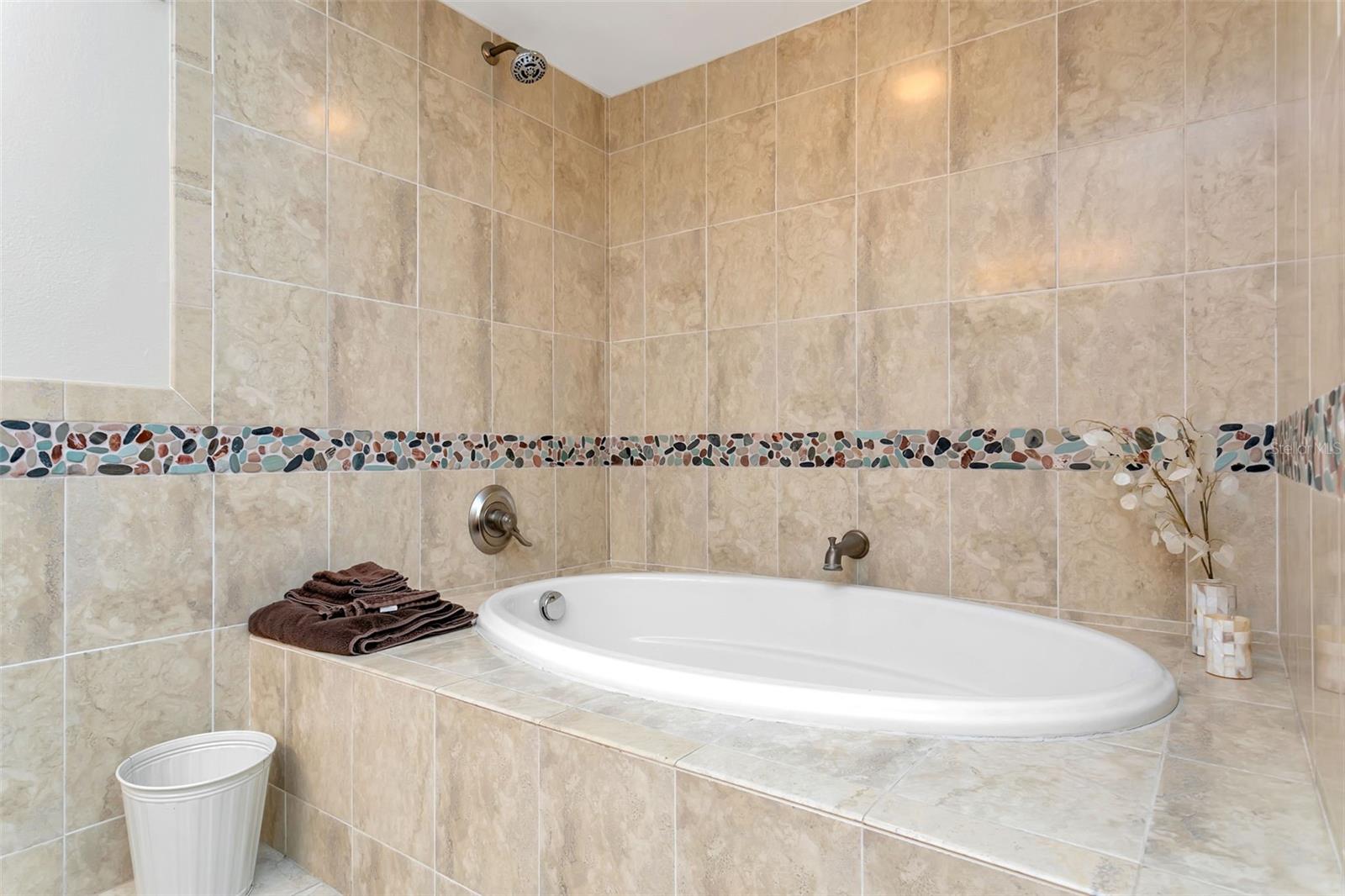 TURTLE COVE - Residential