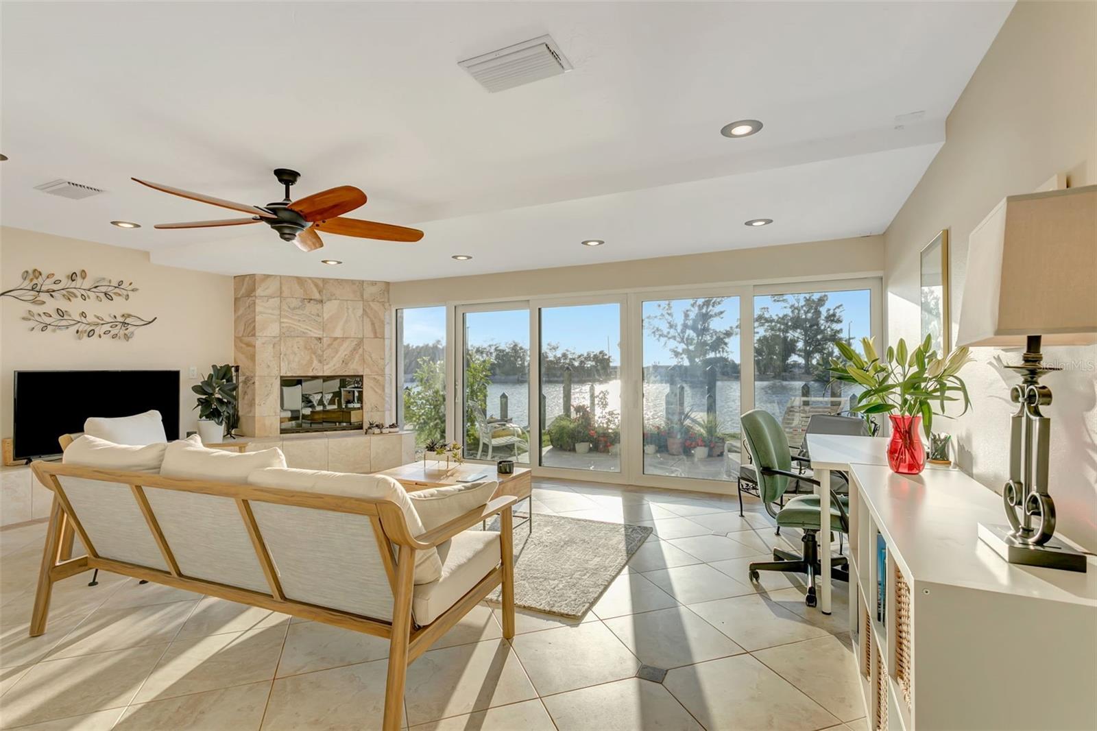 TURTLE COVE - Residential